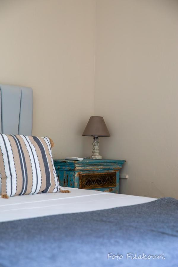 Artemis Suite Agia Marina  Exterior foto