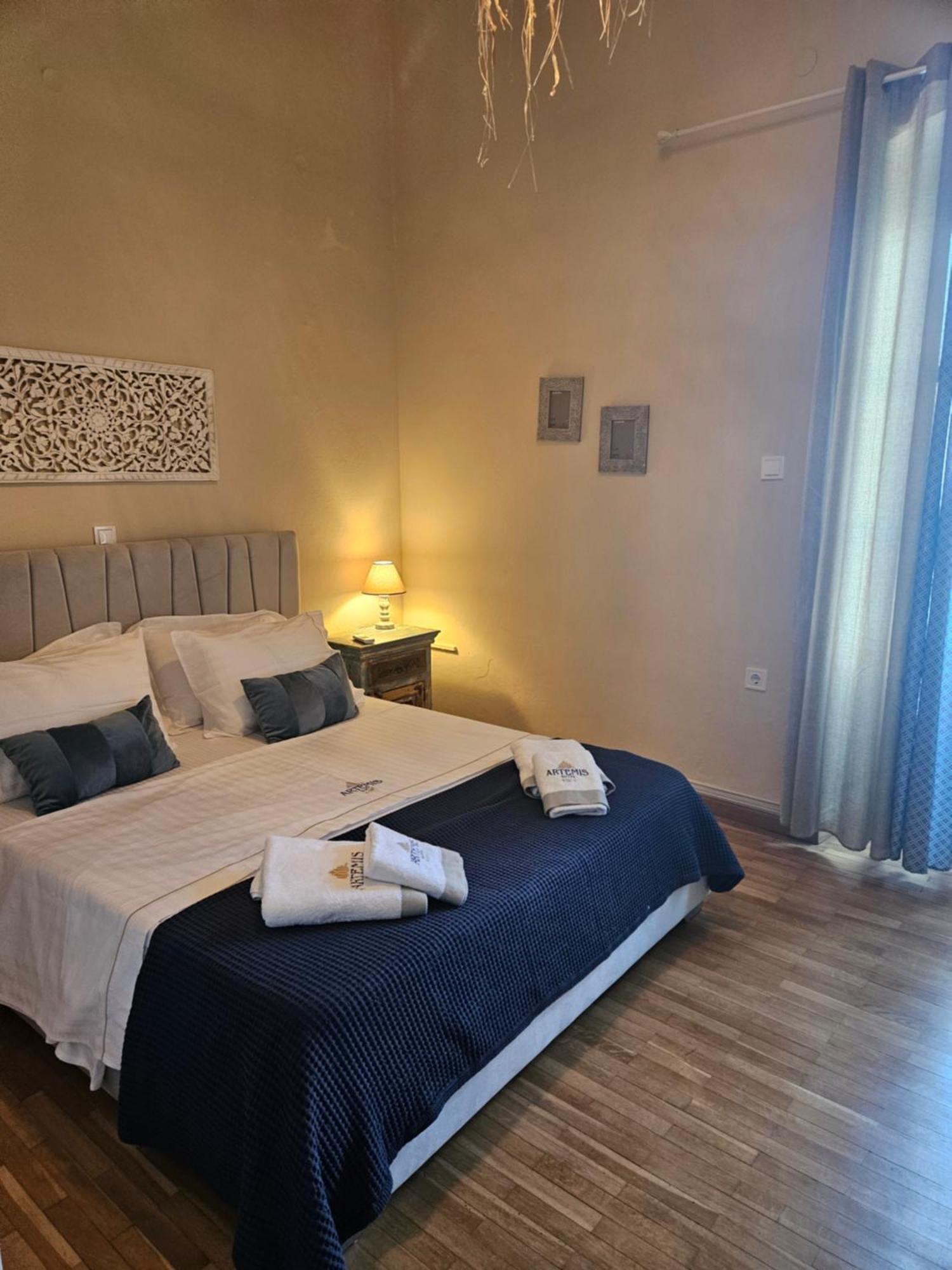 Artemis Suite Agia Marina  Habitación foto